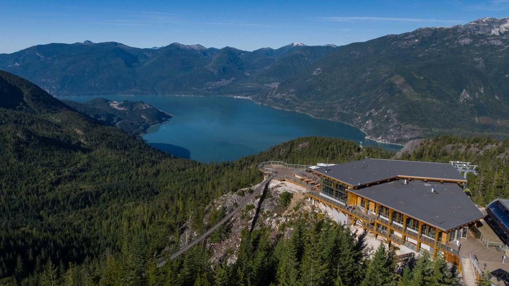 Sea To Sky And Whistler Village Tour