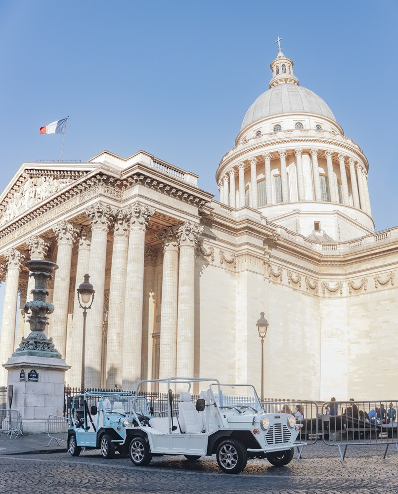 Latin Quarter Private Golf Cart or Tuk Tuk Tour
