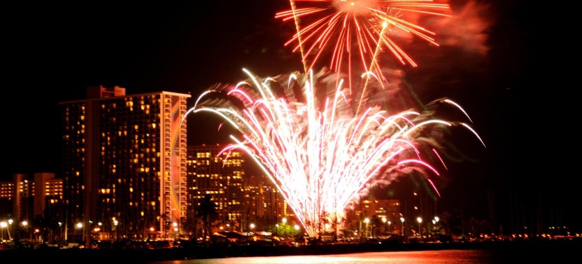 Fireworks Dinner Cruise