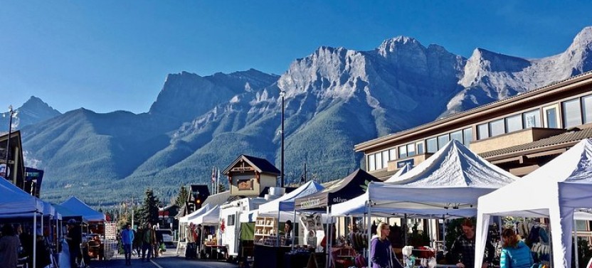 Calgary Airport YYC to Canmore | Kananaskis — Private Shuttle