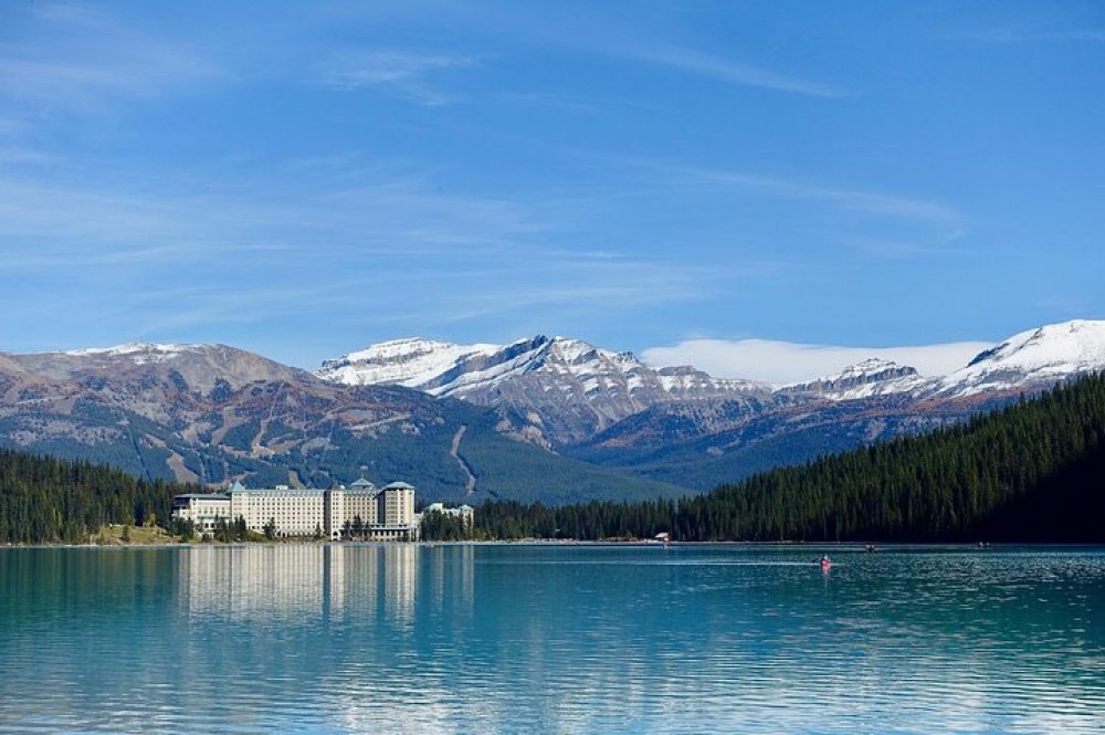 Lake Louise to Calgary Airport YYC - Private Shuttle - Banff | Project ...