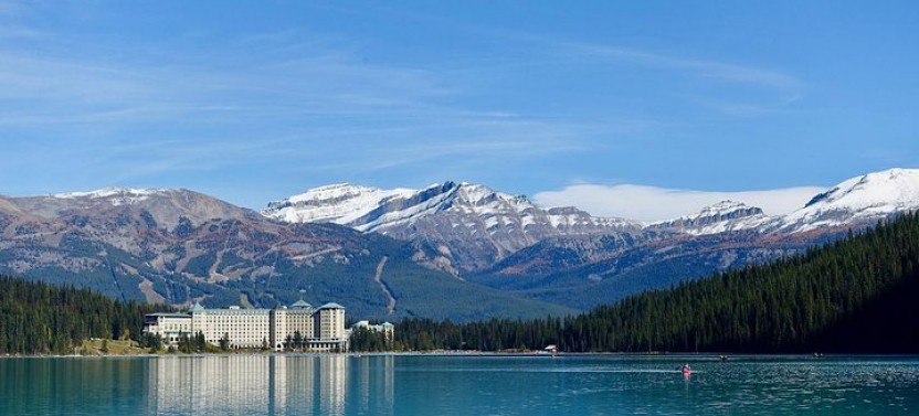 Banff, AB To Lake Louise in Van or SUV — Private Transfer
