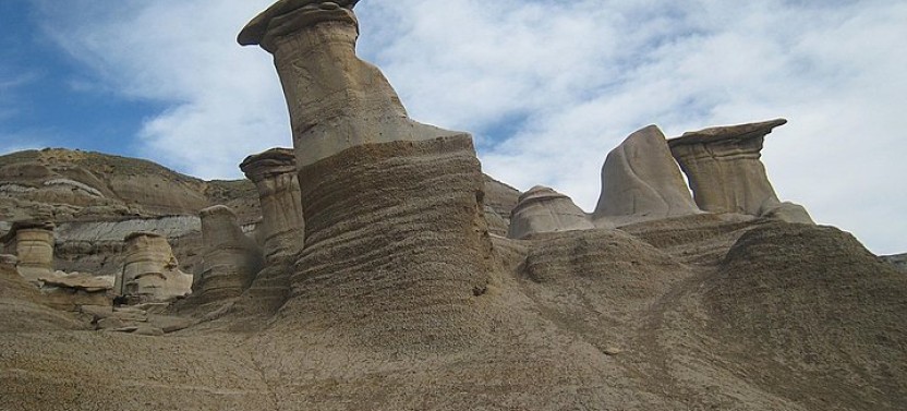 Private Calgary to Royal Tyrrell Museum, Drumheller & Badlands