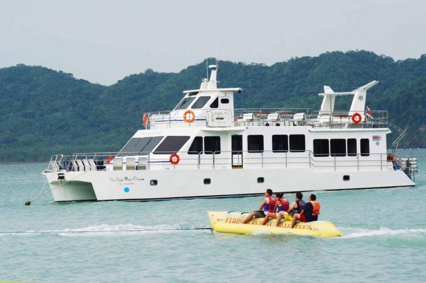 Manuel Antonio Catamaran Tours