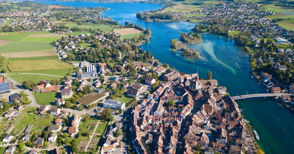 Private Rhine Falls & Stein Am Rhein Tour from Zürich