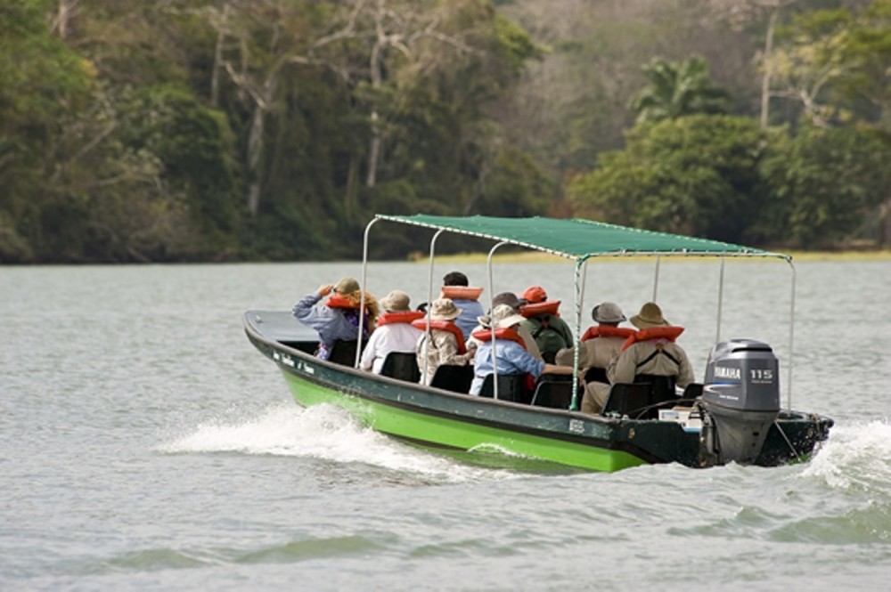 panama boat tour