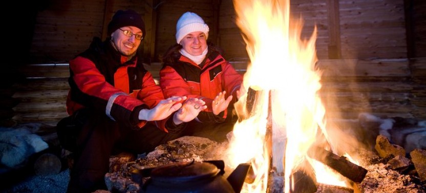 Northern Lights Hunt from Rovaniemi with Campfire