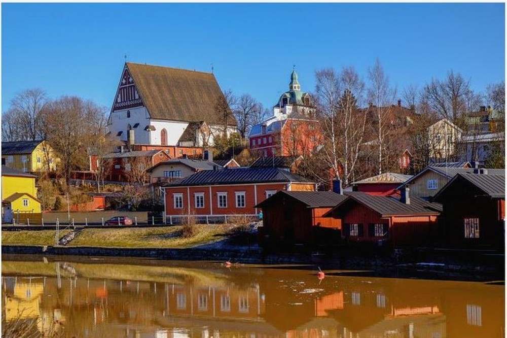 Private Half-day Trip to Medieval Porvoo from Helsinki