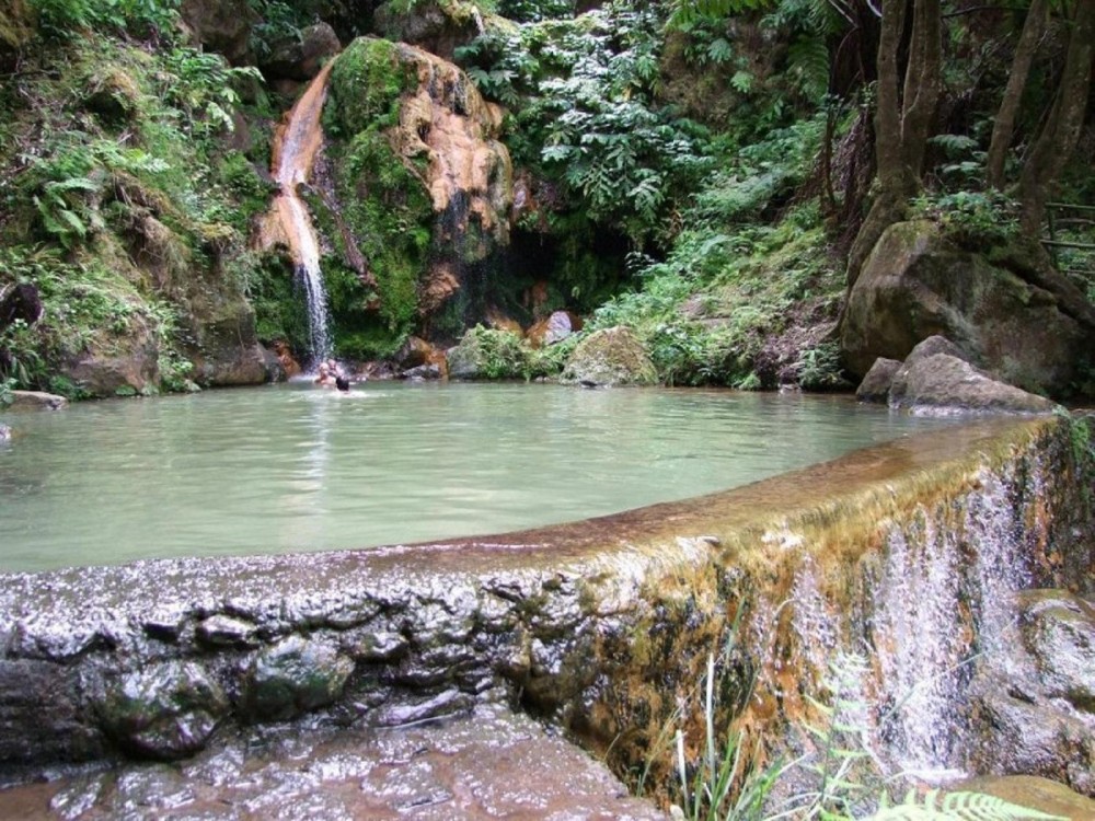 Half Day Tour of Lagoa do Fogo