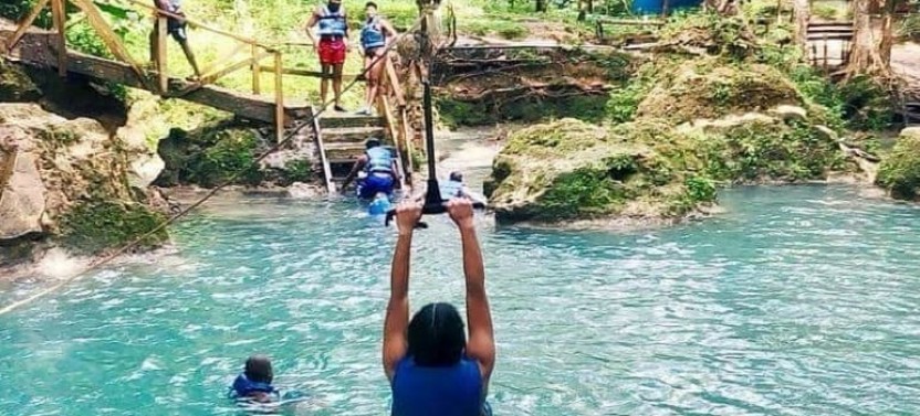 Ocho Rios Excursion: Blue Hole Tour