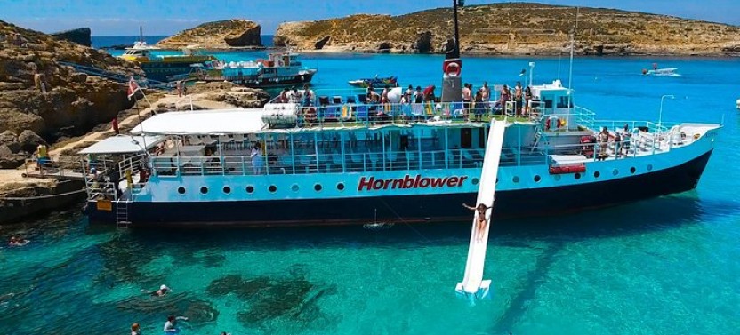 Blue Lagoon & Comino Cruise – Snorkeling & Scenic Swim Stops