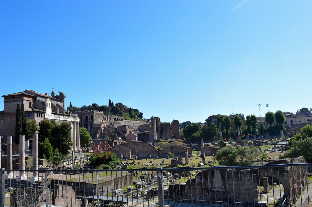 Italy Wonders Srls