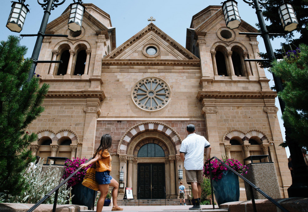 Churches of The Royal City Small Group E-Bike Tour