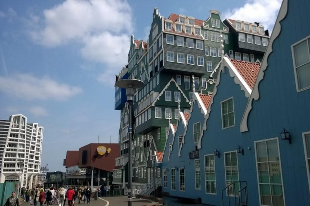 Private Dutch Food Tasting And History Tour in Zaandam