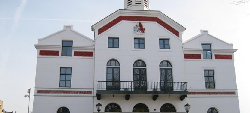 Private Dutch Food Tasting And History Tour in Zaandam