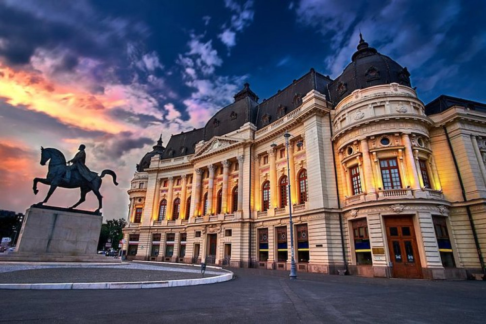 Bucharest City Tour with Village Museum Included