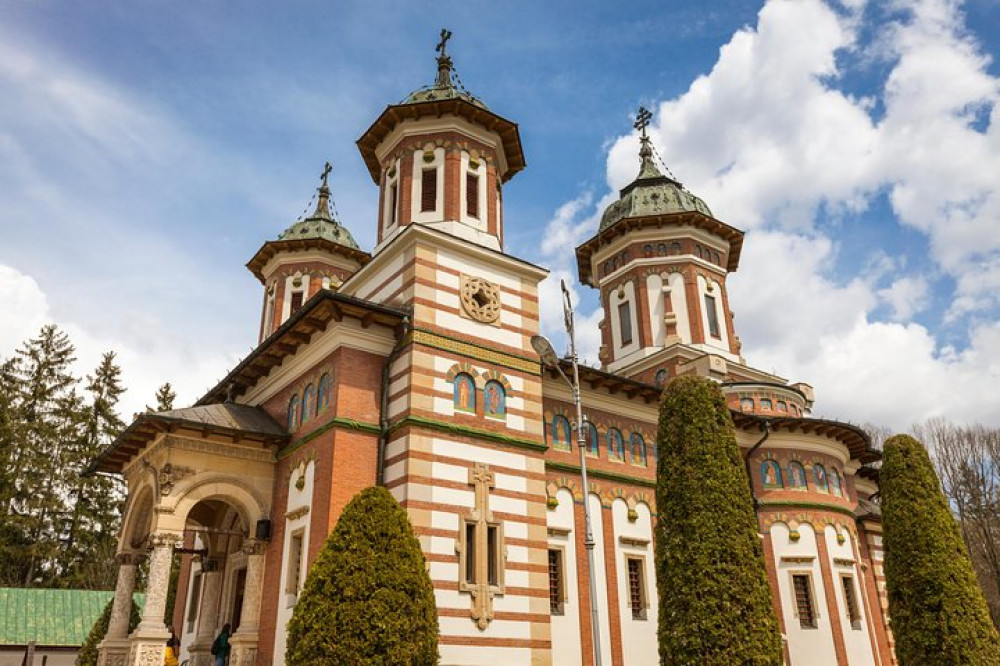 Day Trip To Carpathian’s Pearl - Sinaia