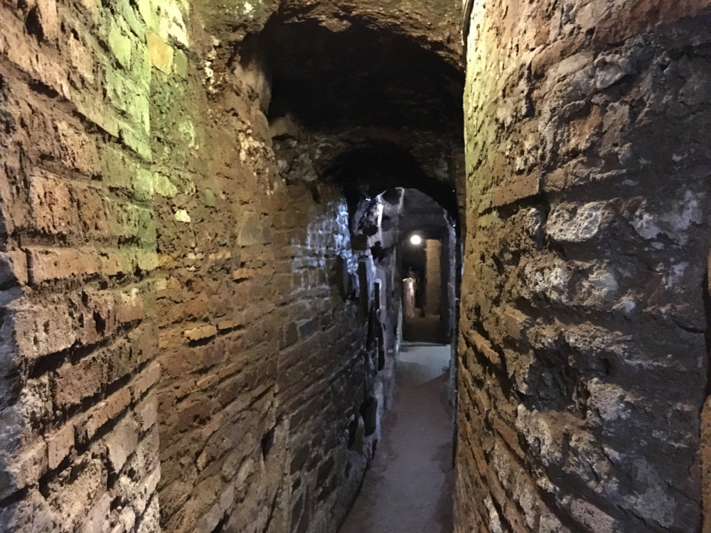 rome catacombs night tour