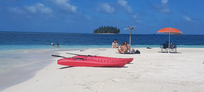 Day Tour in San Blas Islands - Visit 4 Islands In 1 Day