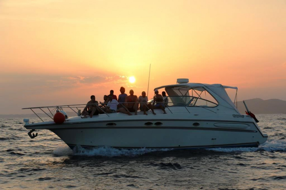 Huatulco Bays Yacht Cruise