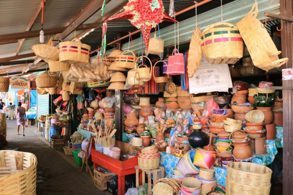 Puerto Escondido: Boat Cruise and Market Visit 1 - Puerto Escondido ...