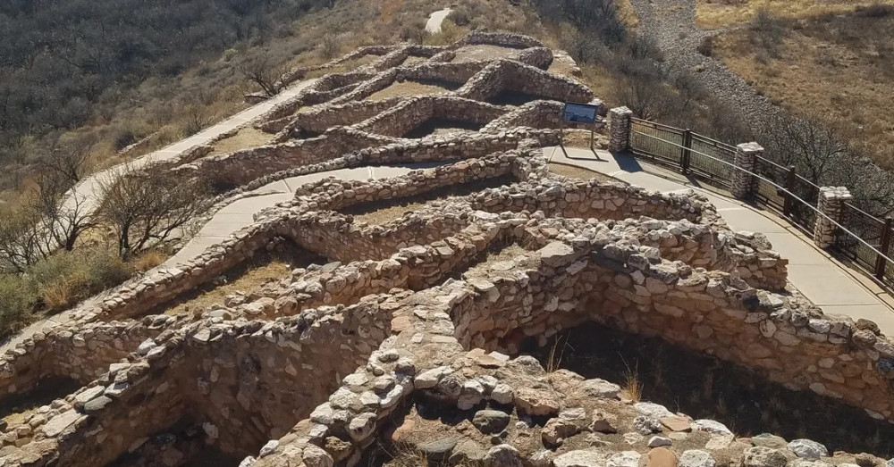 Montezuma Castle, Jerome & Sedona Private Tour from Scottsdale