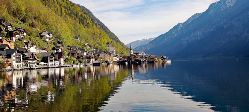 Private Full Day Hallstatt Tour from Passau/Linz