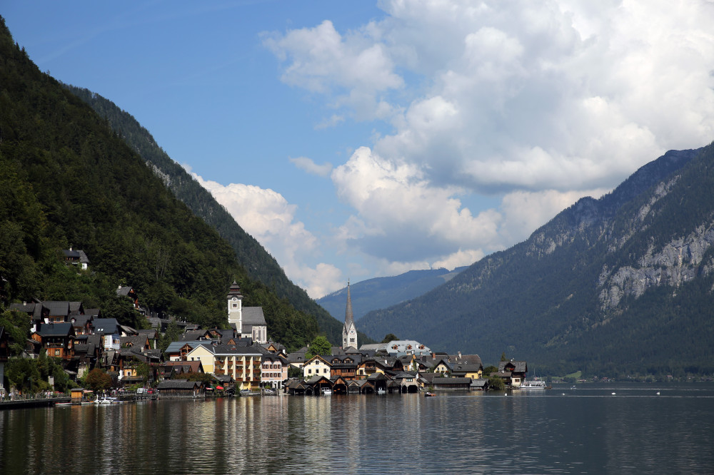 Private Full Day Hallstatt Tour from Passau/linz