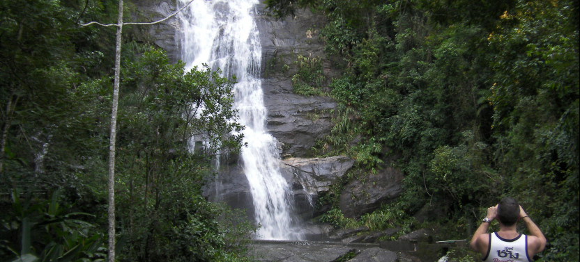 Tijuca's Peak Hiking Tour + National Park