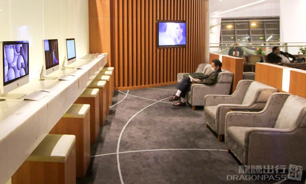 Indira Gandhi International Airport (DEL) Flexible Lounge Access - New ...