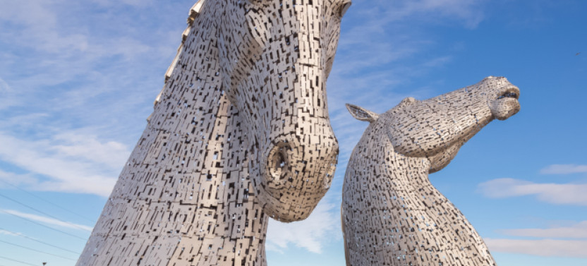 Loch Lomond, Stirling Castle + The Kelpies from Edinburgh