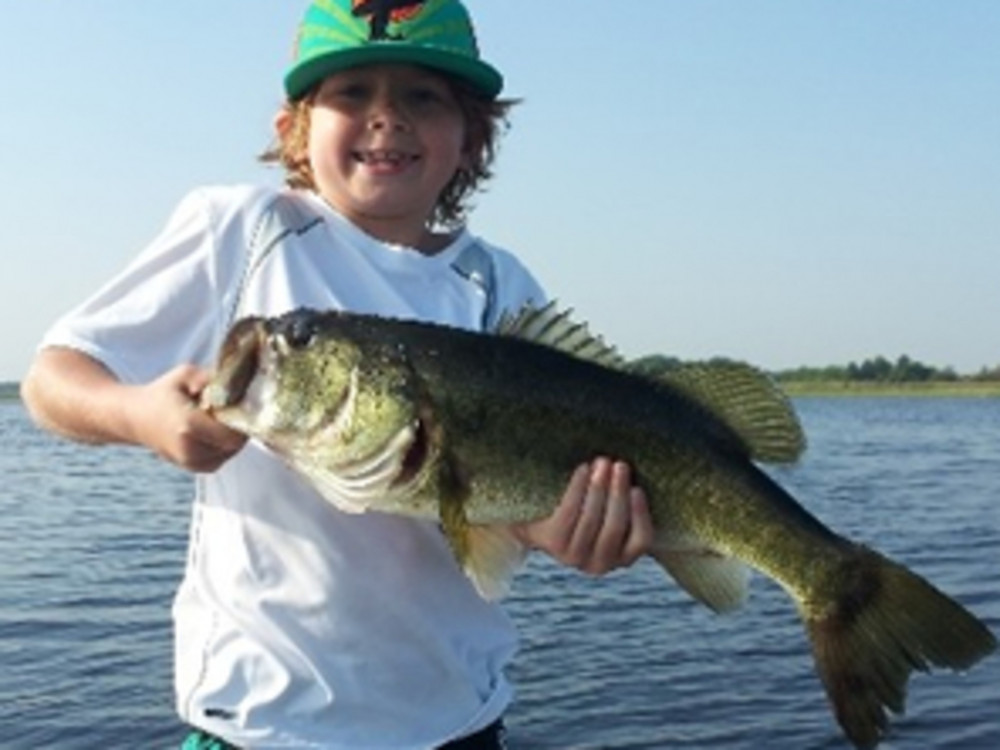 Pontoon Charter Butler Chain - 4 Hrs