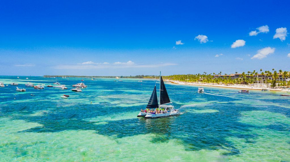 Punta Cana Full With Catamaran + Parasailing + Hookah Diving Punta