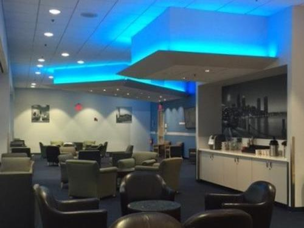 Boston International (BOS) Airport Lounge Access