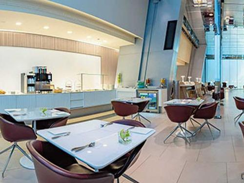Doha International (DOH) Airport Lounge Access Doha Project Expedition
