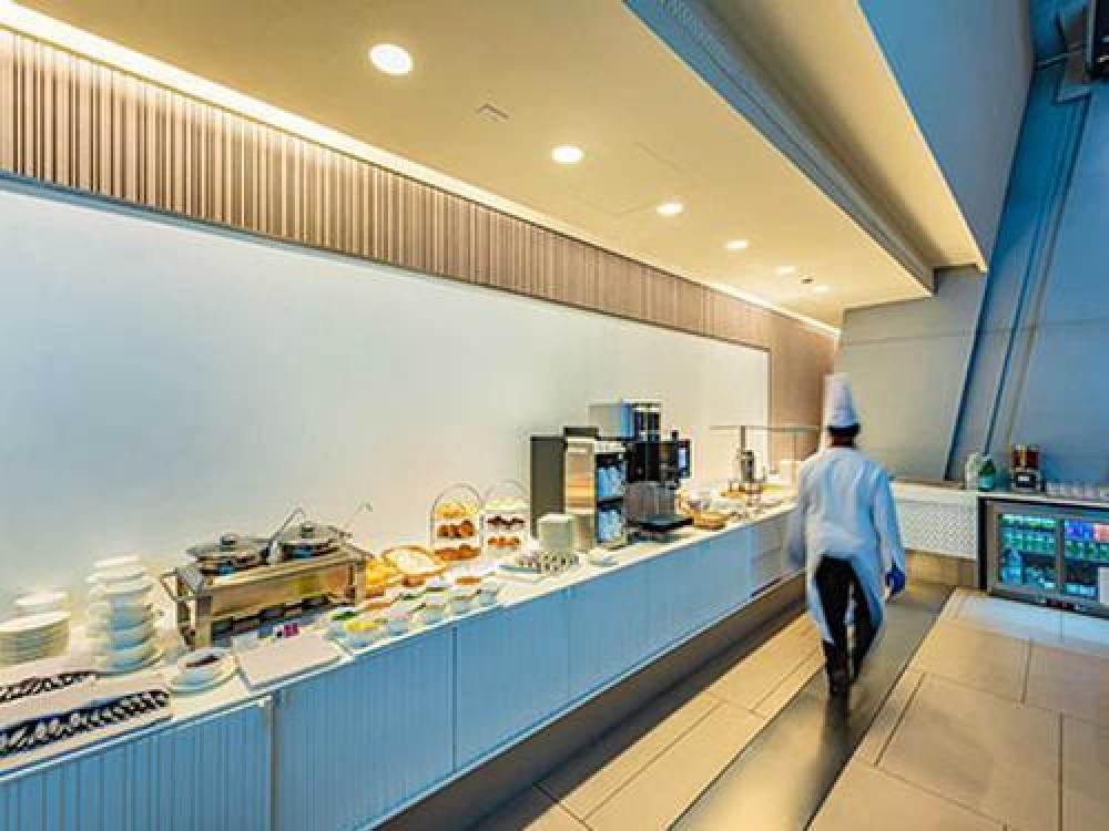 Doha International (DOH) Airport Lounge Access Doha Project Expedition