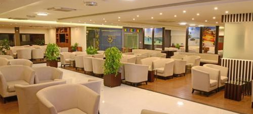 Male International (MLE) Airport Lounge Access