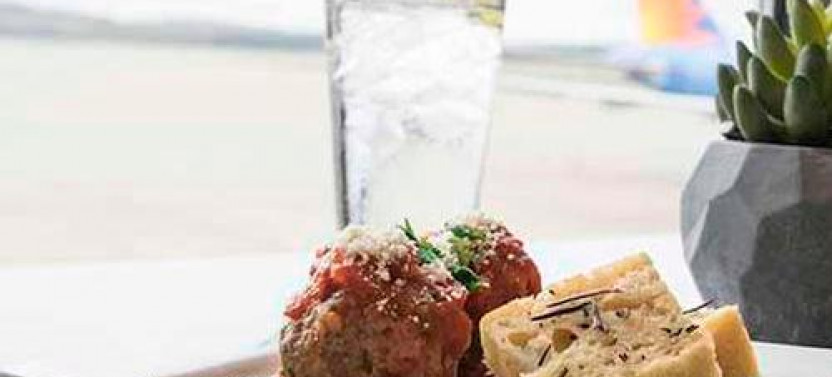 Pittsburgh International (PIT) Airport Lounge Access