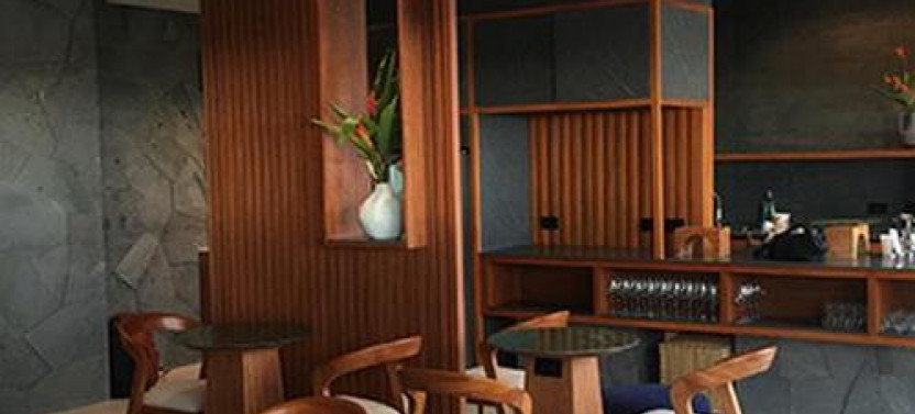 San Cristobal Island (SCY) Airport Lounge Access