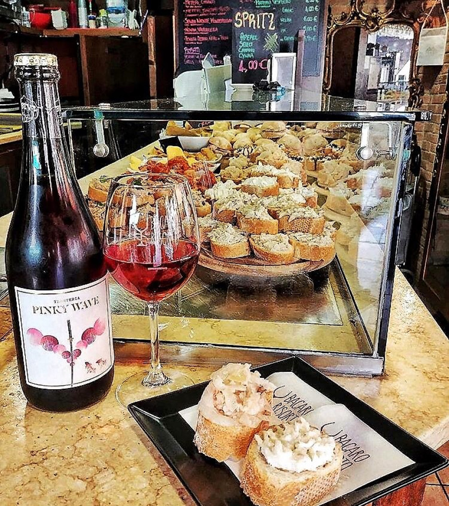 Wine Bars Hopping Spritz & Local Bites Like A Venice