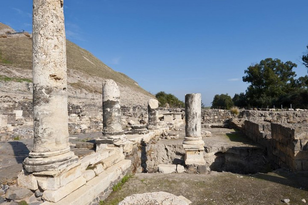 Caesarea, Acre And Golan Heights 2 Day Tour From Jerusalem