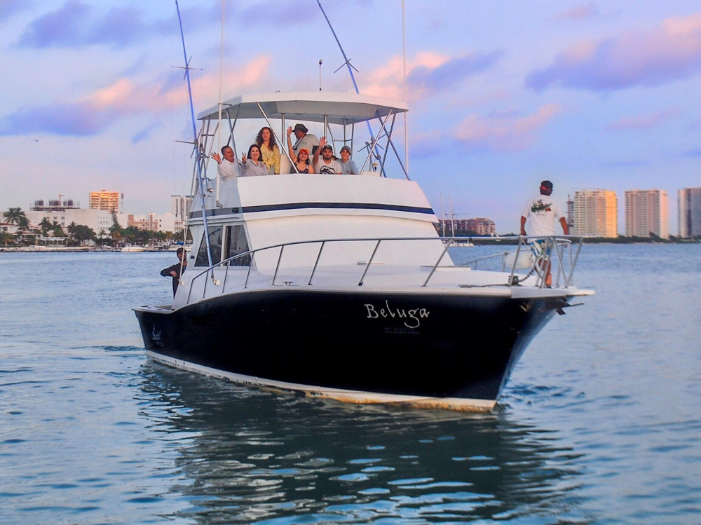 Private 38ft Heavy Weight Sport Fishing Charter - Cancun