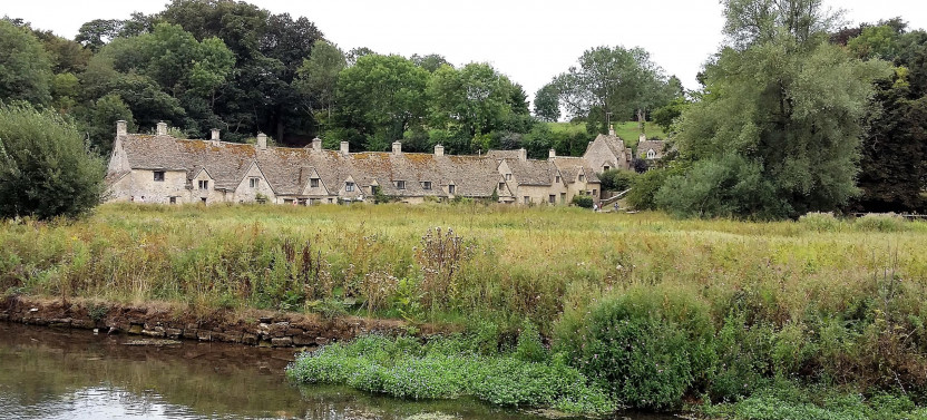 Private Cotswolds Day Trip From London with Hotel Pickup