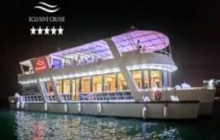 Luxury Dubai Marina Dinner Cruise With Live Music