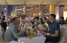 Luxury Dubai Marina Dinner Cruise With Live Music