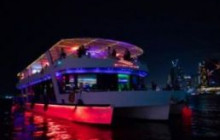 Luxury Dubai Marina Dinner Cruise With Live Music