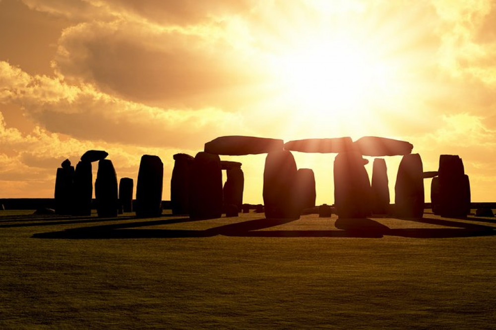 Stonehenge Special Access Evening Tour From London