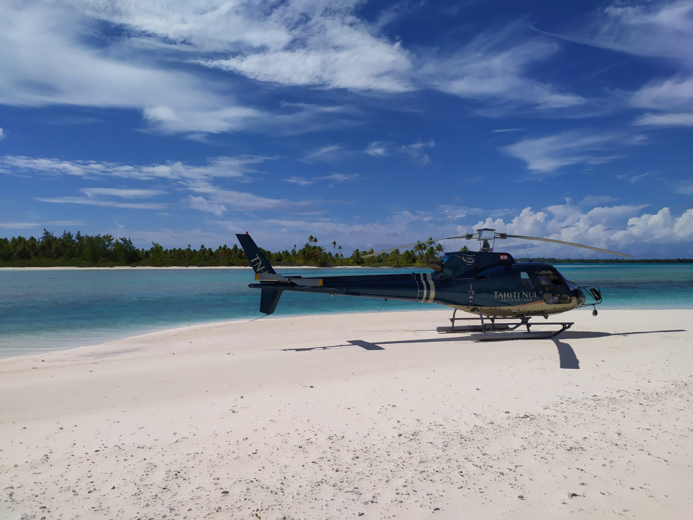 Private Tupai Escape Bora Bora Helicopter Tour with Beach Visit