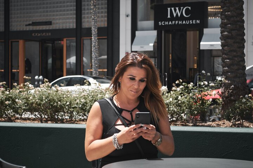 Friendly Local Guides, LLC