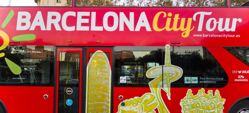 Hop On-Hop Off Barcelona City Tour, photo 2 of 6